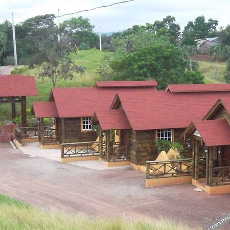 Hacienda Campo Verde Hotel Inoa Buitenkant foto