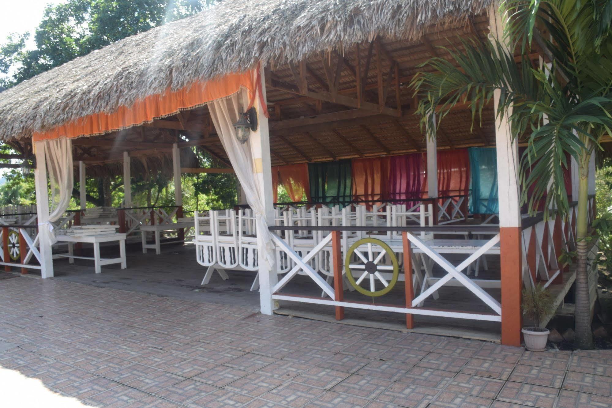 Hacienda Campo Verde Hotel Inoa Buitenkant foto