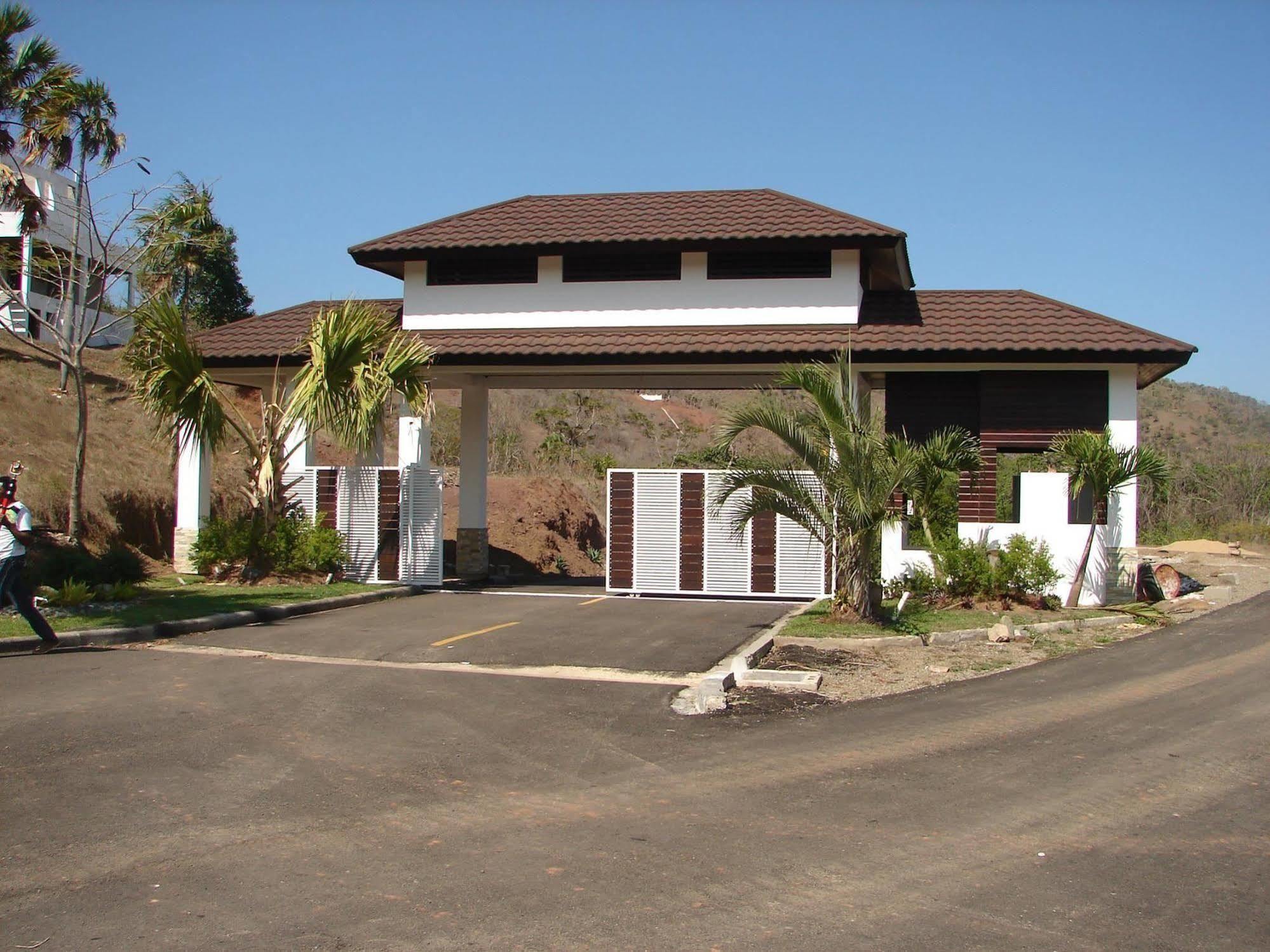Hacienda Campo Verde Hotel Inoa Buitenkant foto