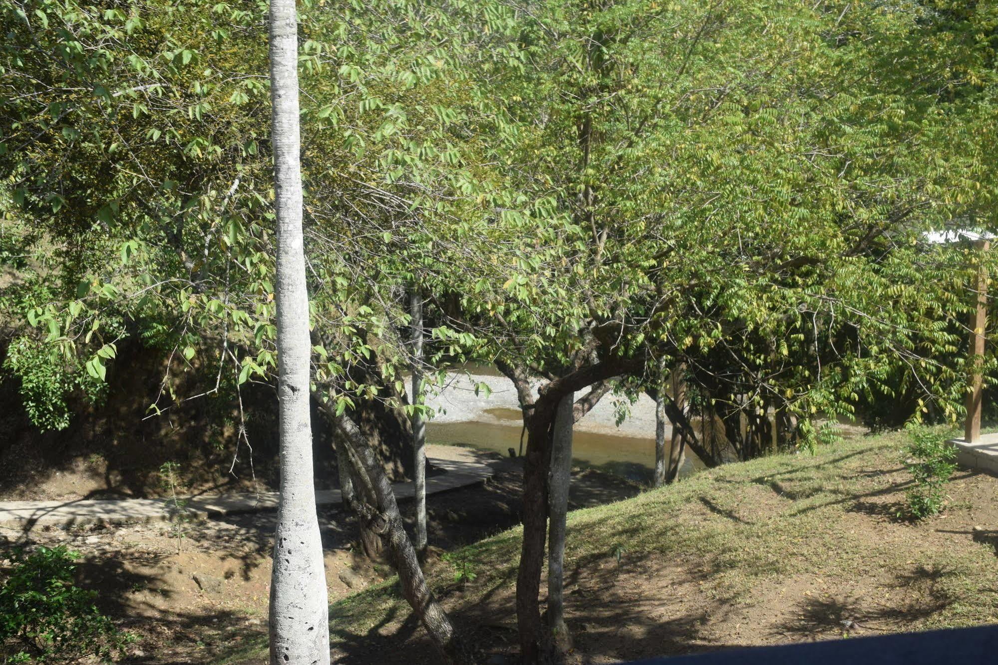Hacienda Campo Verde Hotel Inoa Buitenkant foto