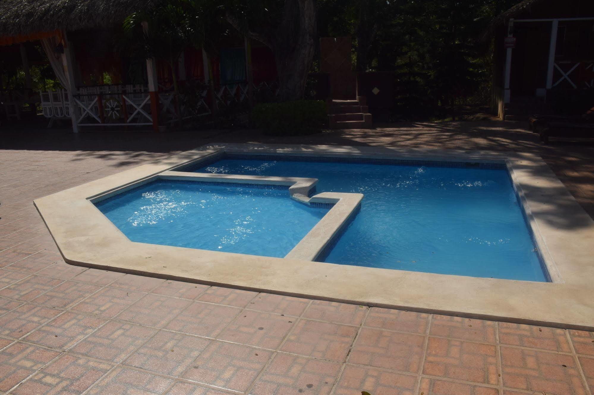 Hacienda Campo Verde Hotel Inoa Buitenkant foto